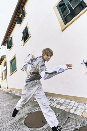 Why did Heeseung leave Enhypen