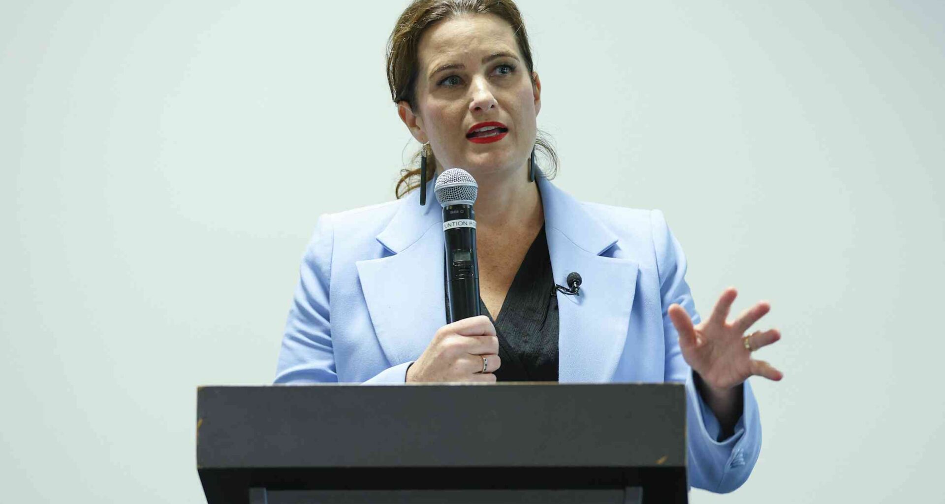 Nicola Willis signals higher pollutant fuel coming to New Zealand « The Standard