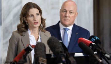 'Squeezed middle' gets $50 weekly fuel relief as beneficiaries left in the cold