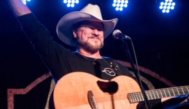 Paul Overstreet Named New Songwriter Inductee to the Country Hall of Fame
