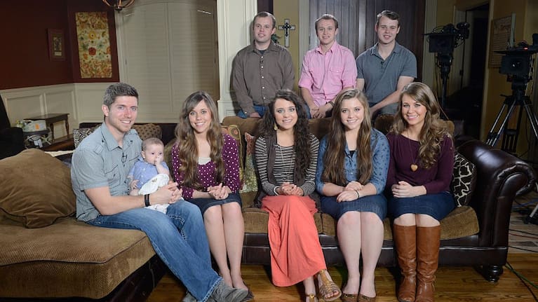 Paula Faris sits down exclusively with several of the Duggar children from their Arkansas home in 2016.