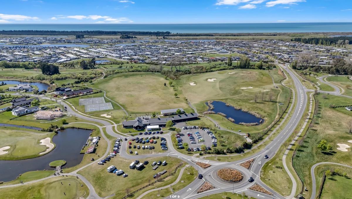 'Devastating news' for prestigious South Island golf club