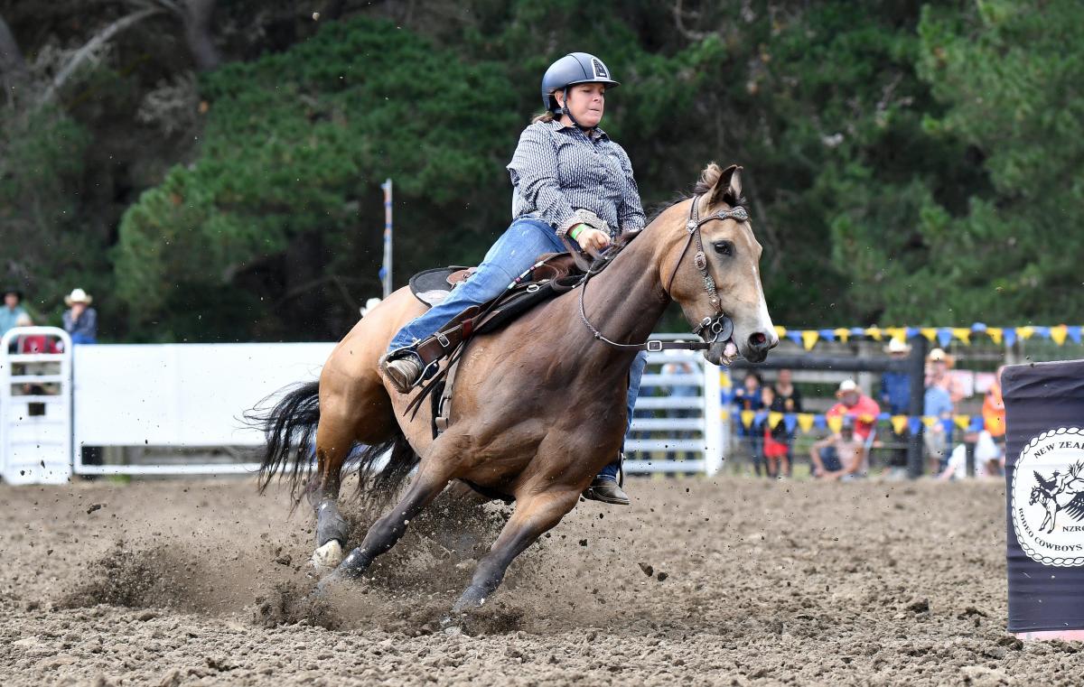 Barrel winner takes her whole family with her