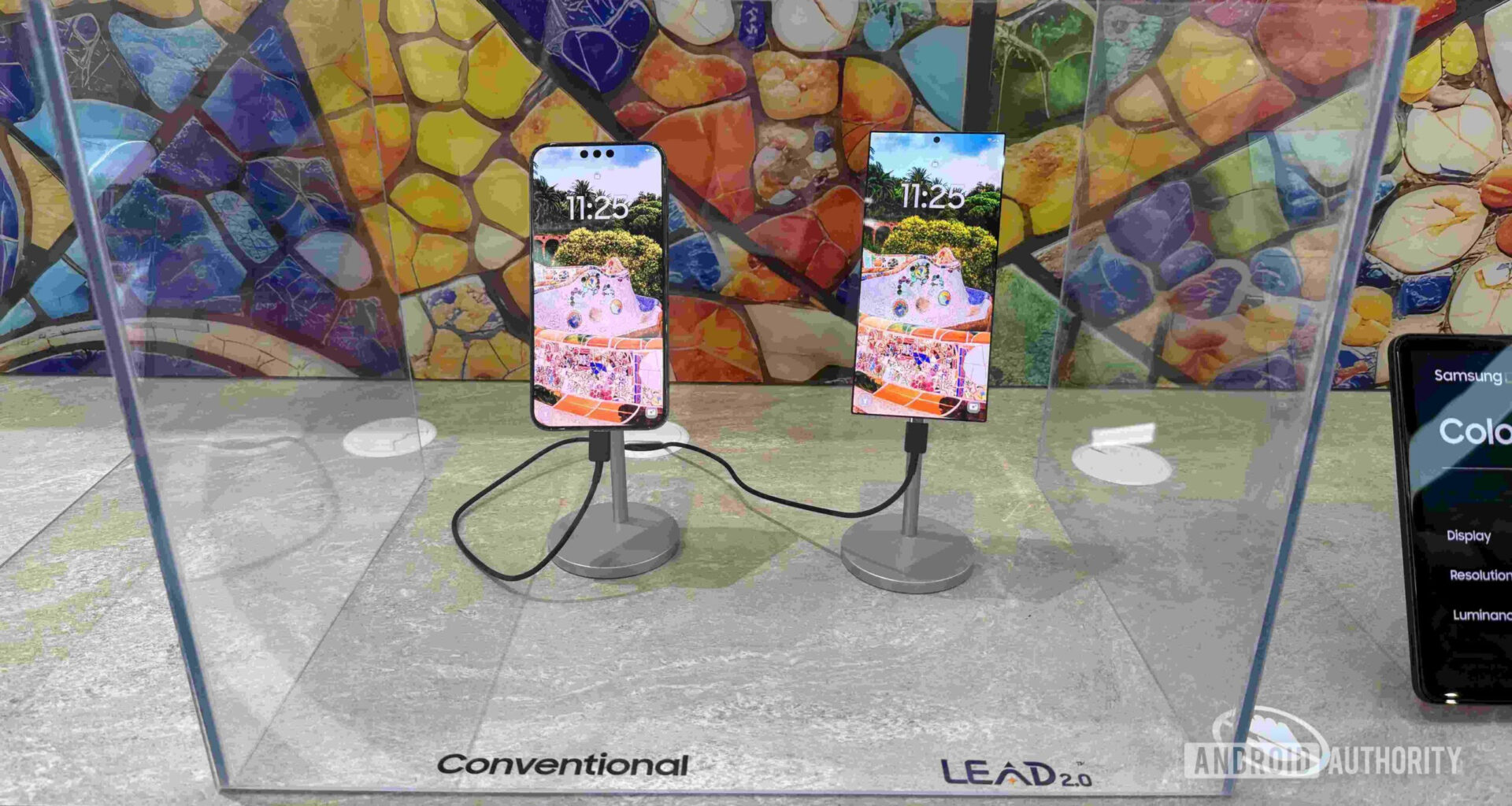 samsung lead 20 oled panel at mwc 2026 07