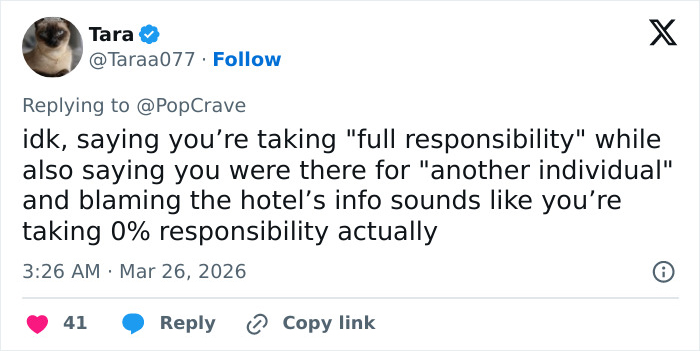 Screenshot of a Twitter reply discussing the security guard at the center of Chappell Roan’s debacle with Jude Law’s daughter.