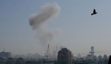 Iranian military mocks Trump's claim of US-Iran negotiations