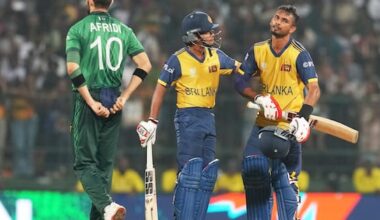 Black Caps celebrate semifinal spot as Pakistan fall short