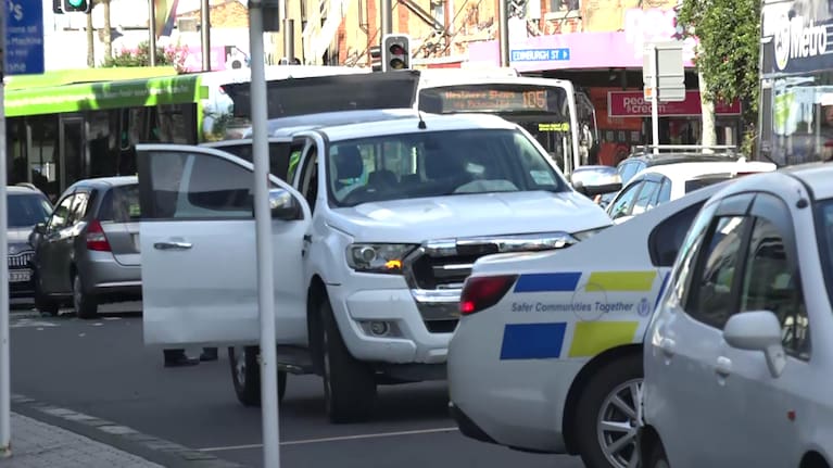 The damaged ute on Karangahape Rd.