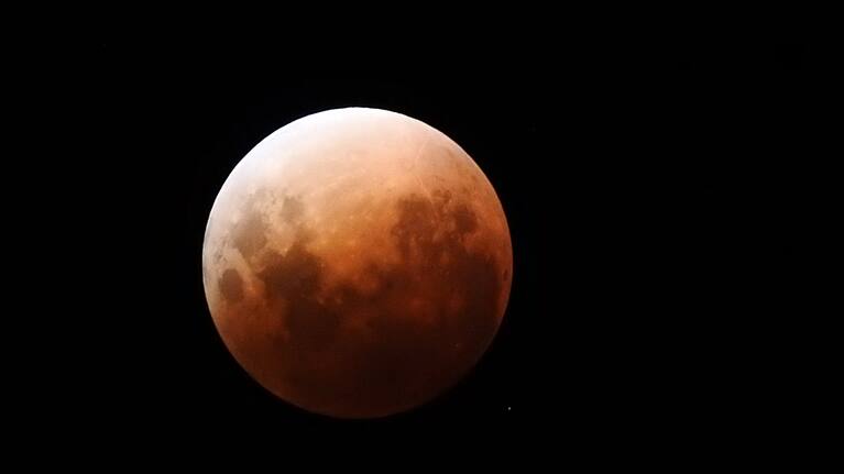 The total lunar eclipse on March 4 