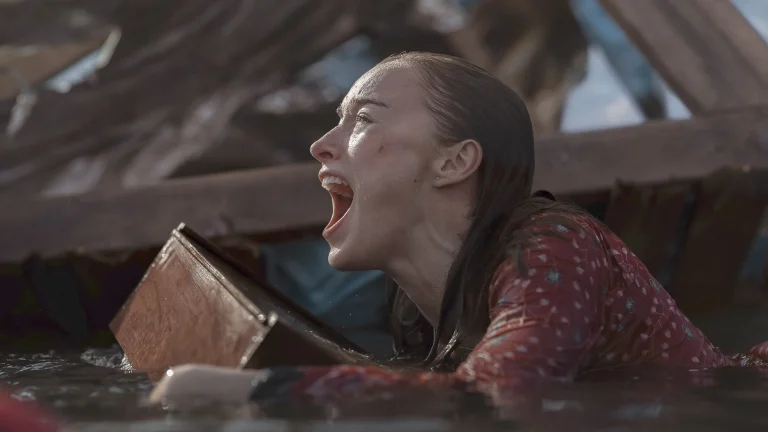 Thrash First Looks Netflix (1) Thrash First Looks Netflix (1)