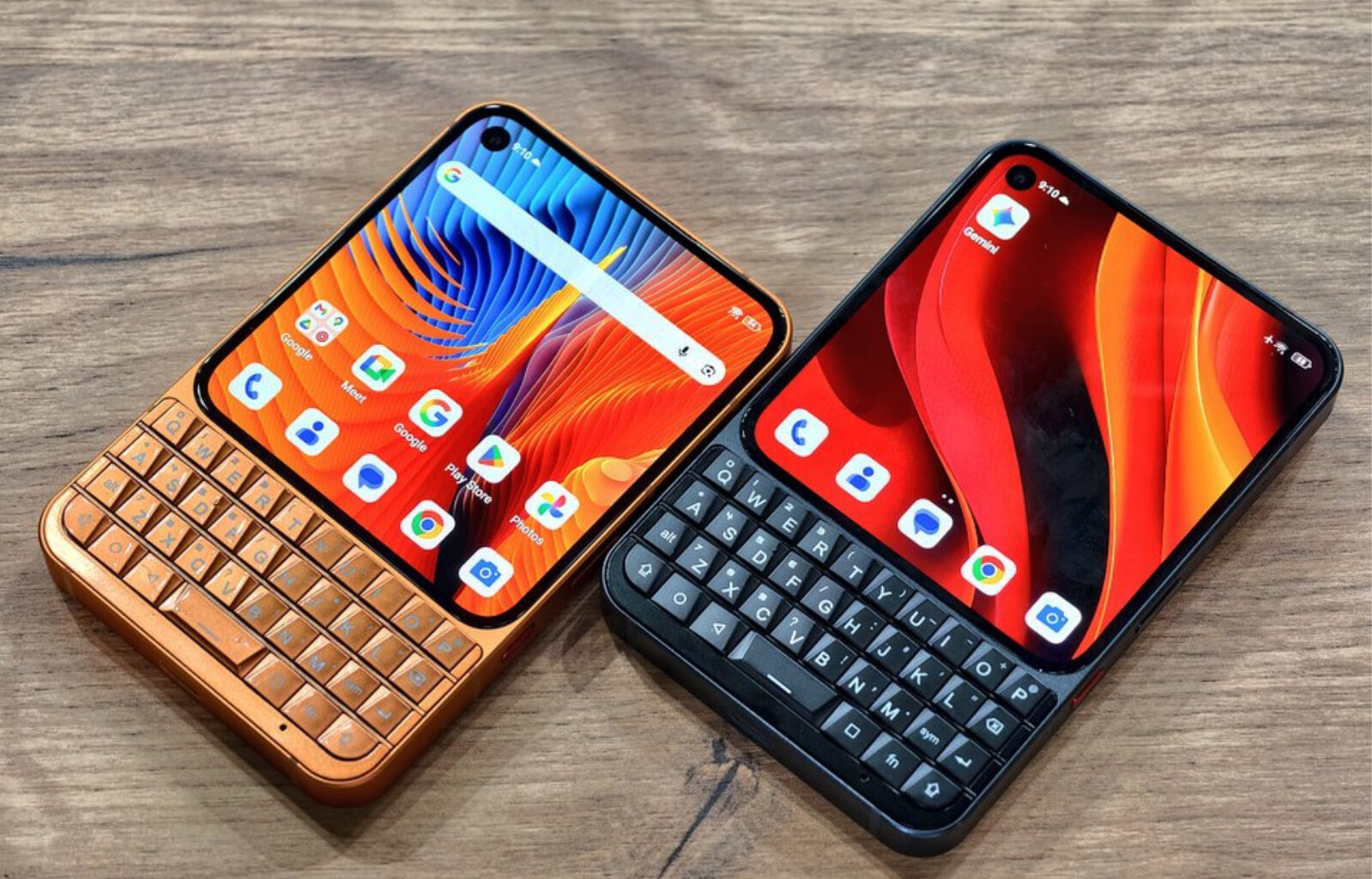 Titan 2 Elite: Unihertz releases new compact smartphone with physical keyboard