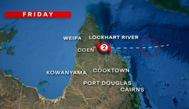 Australia braces as Cyclone Narelle closes in