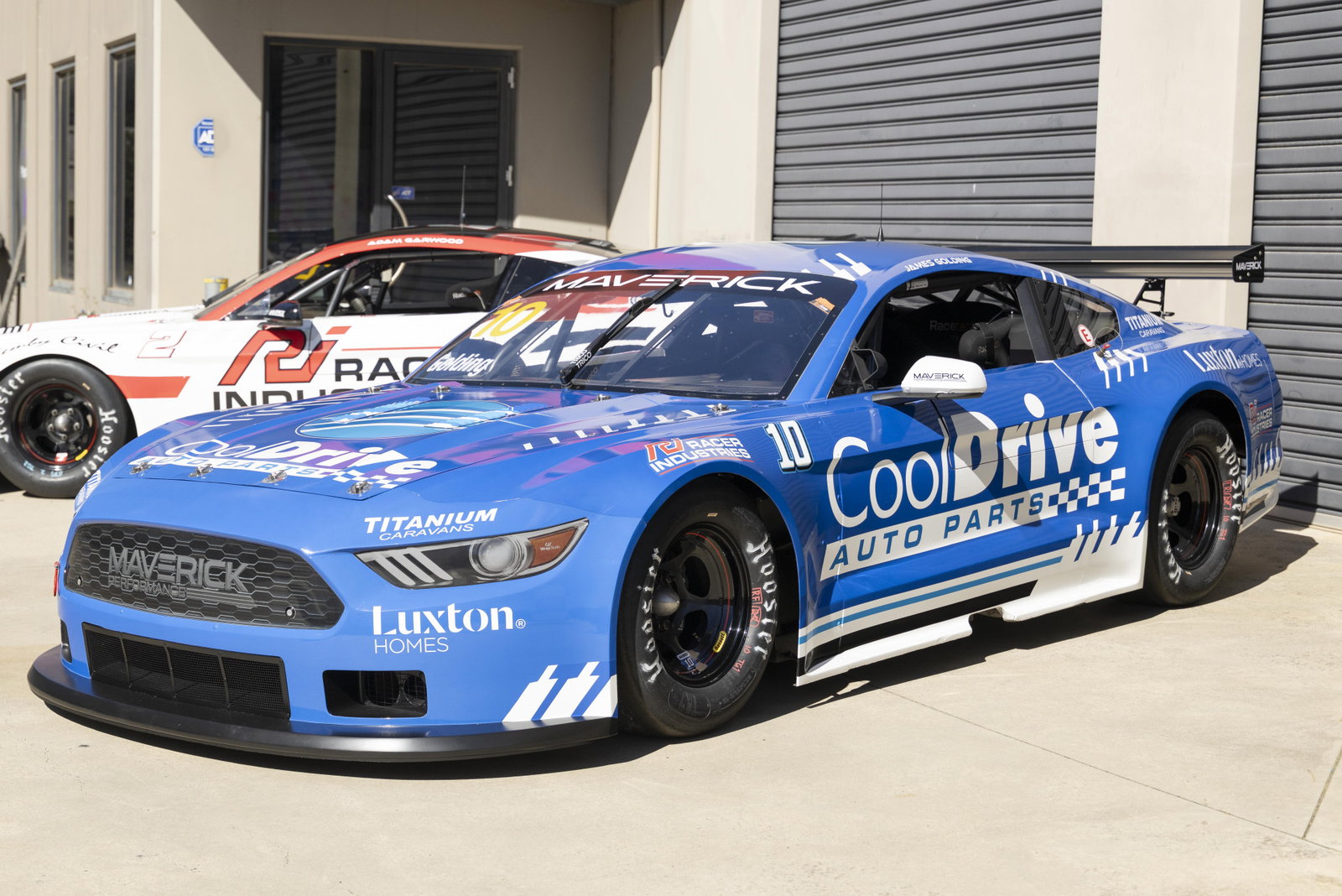 Golding headlines 27-car Bathurst Trans Am field