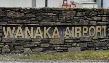$250k Wānaka Airport survey draws criticism