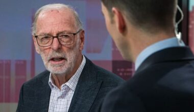 Auckland Mayor to undergo surgery after tennis injury