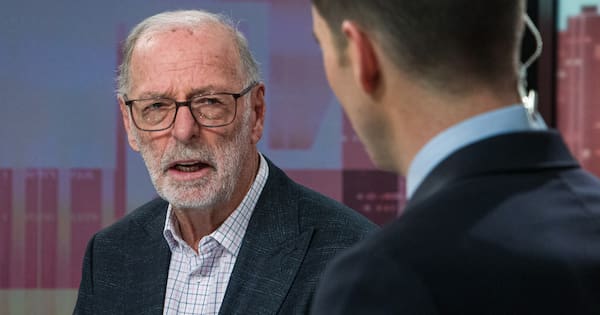 Auckland Mayor to undergo surgery after tennis injury