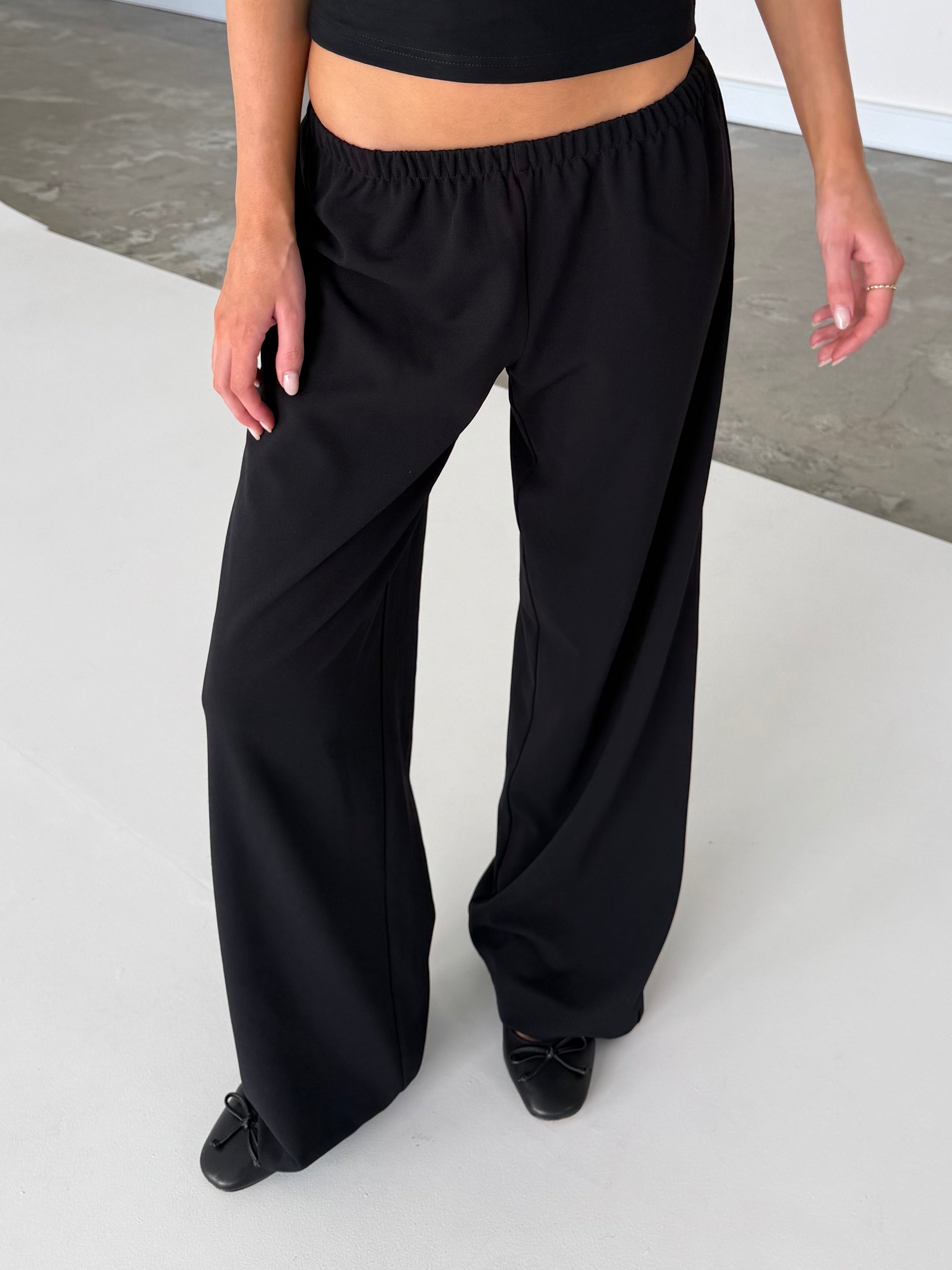 Studio Pants - Xs
