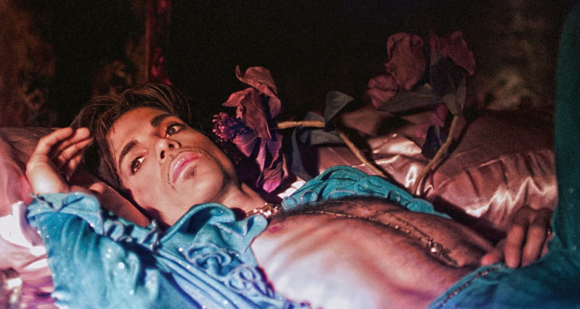 These intimate photos show a different side of Prince