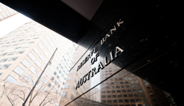 Oil shock could force rates higher, says RBA deputy governor