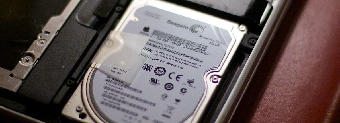 A Look At Seagate Technology (STX) Valuation After Strong AI Driven Earnings And HAMR Storage Momentum