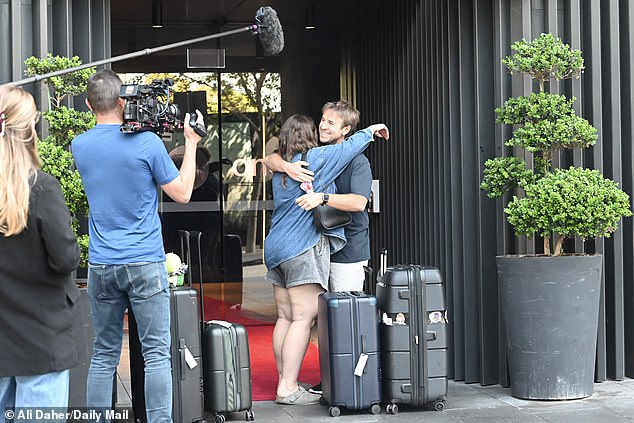 As the experiment progressed, the pair appeared to settle into a comfortable dynamic