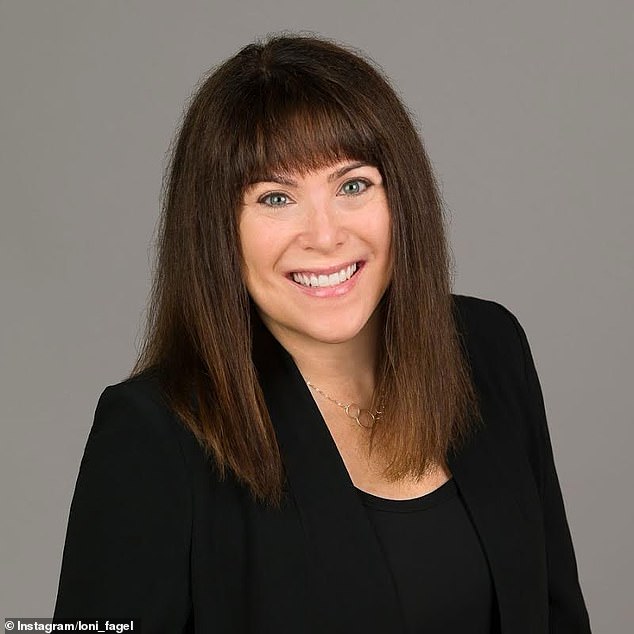 Loni Fagel is a psychotherapist who specialises in helping clients cope with medical trauma, grief and loss - but she didn't always use her qualifications for good