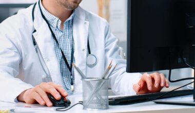 AI fails at primary patient diagnosis more than 80% of the time, study finds