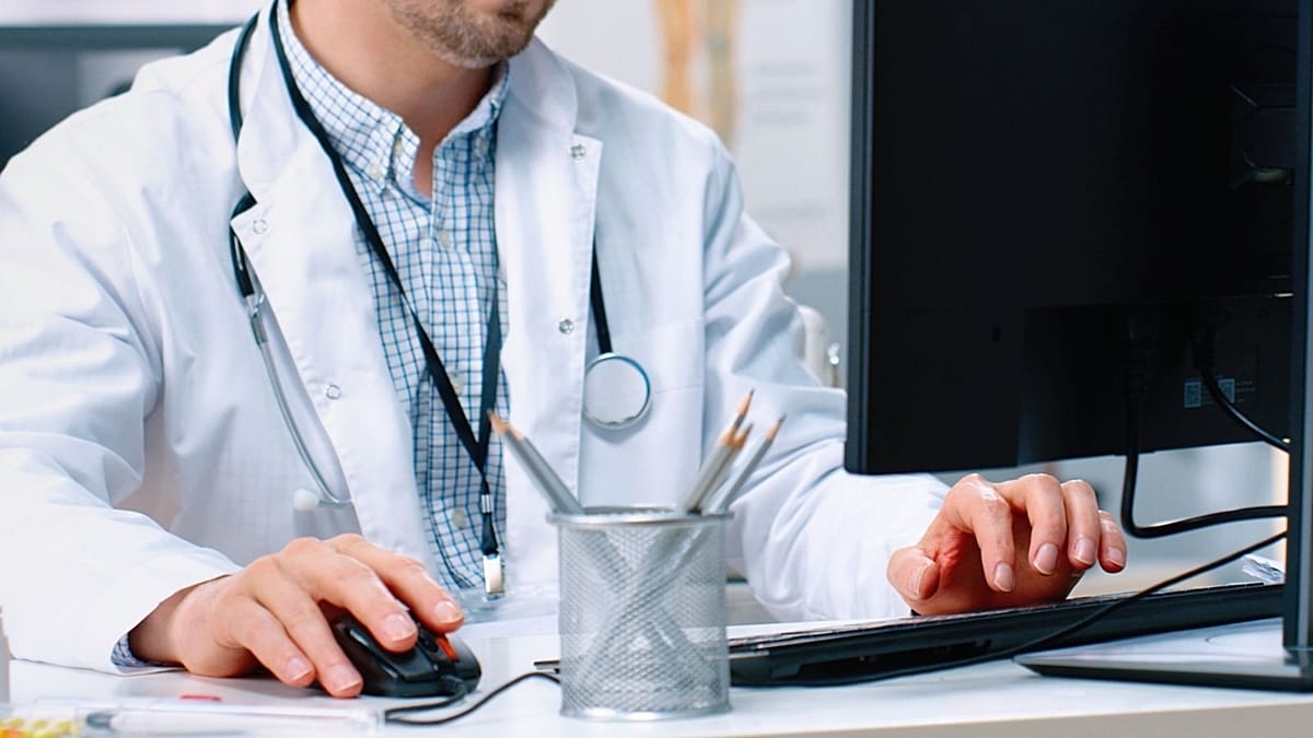 AI fails at primary patient diagnosis more than 80% of the time, study finds