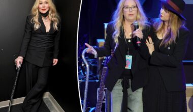Christina Applegate's friends fearing the worst as 'hellish' details of star's hospitalization are revealed: report