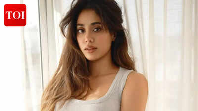 Janhvi Kapoor recalls seeing her morphed image on a porn site at 15; confronts paps for ‘zooming into a woman’s body’