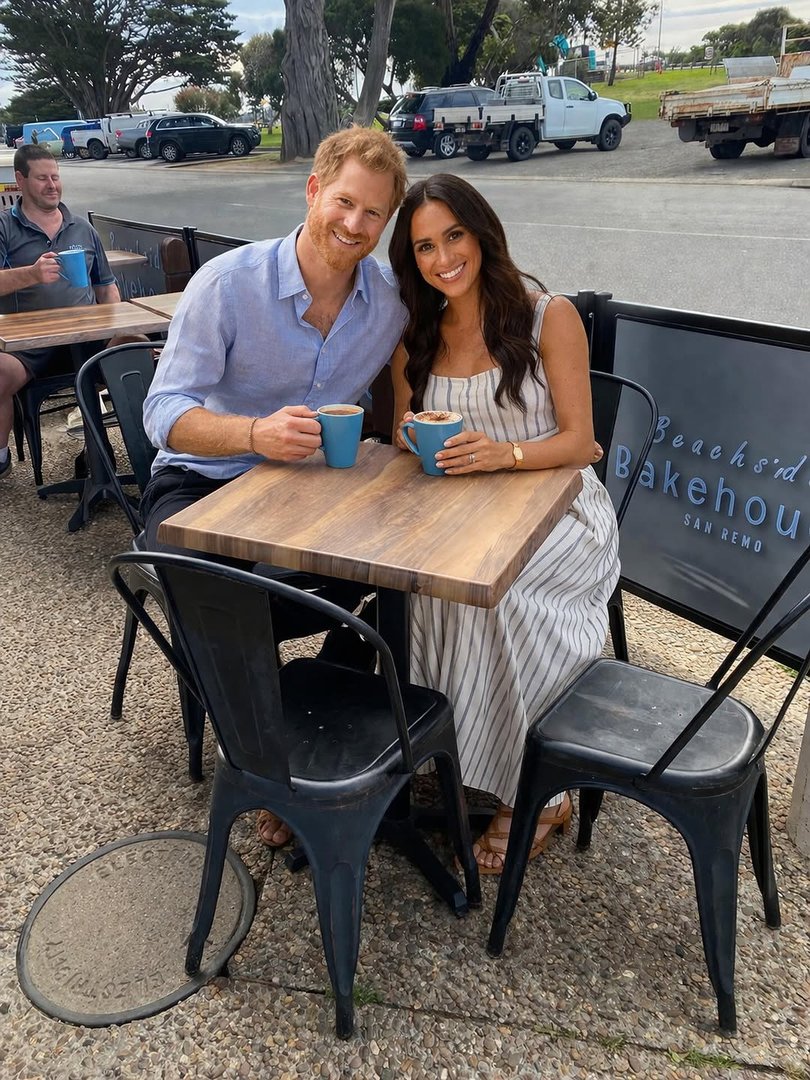 A cafe in Victoria shared this photo to Instagram that appeared to show Meghan Markle and Price Harry enjoying a coffee at its venue.