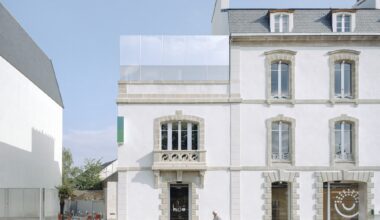 Flow Third Place / Office Zola architectes