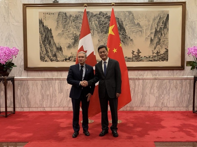 Canada, China hold talks, agree to expand trade and financial engagement | Indiablooms