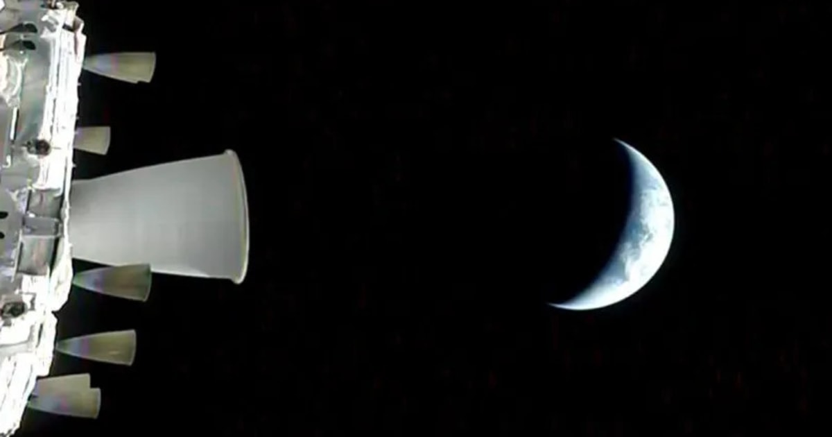 Artemis II astronauts on path to the moon after toilet and email issues