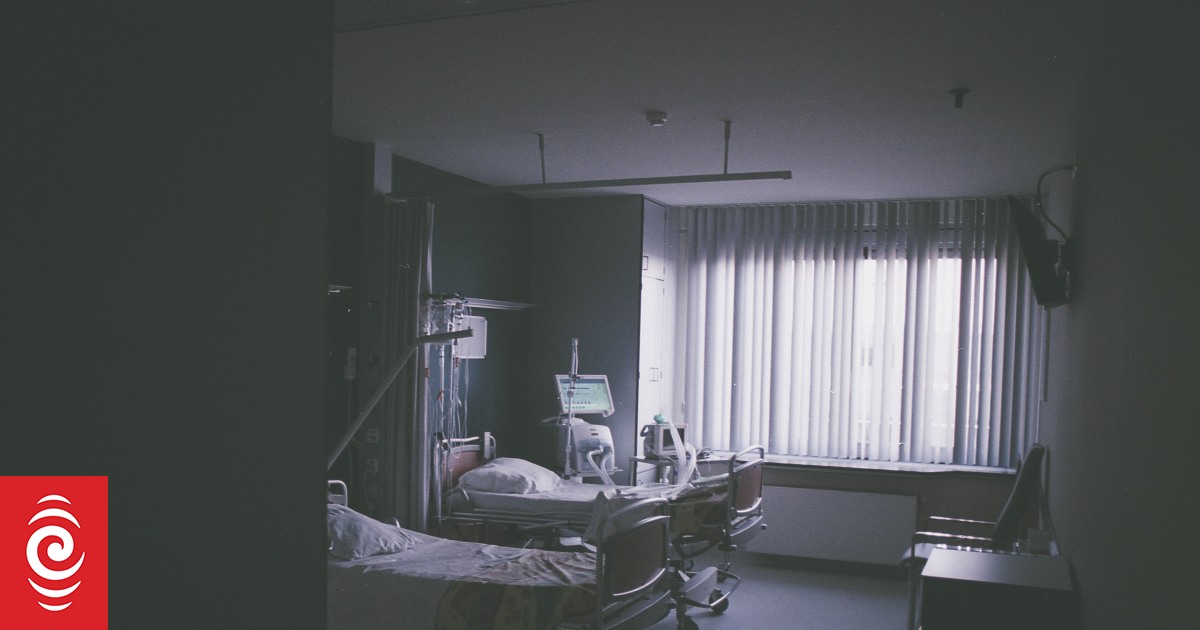Health care assistants suffering injuries due to short staffing: Union