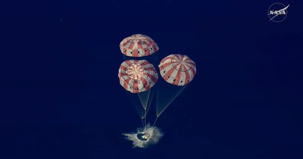 Artemis II astronauts return from Moon in dramatic splashdown
