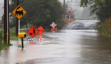 Hundreds evacuated in New Zealand as country braces for potentially deadly conditions