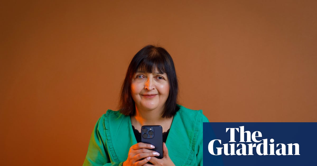 ‘It feels as if I’ve made a new best friend’: my experiment with AI journalling | AI (artificial intelligence)