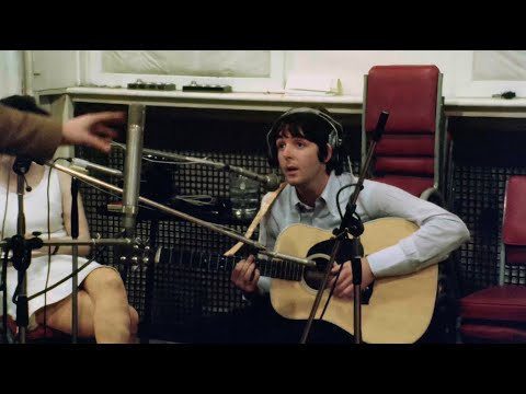 McCartney rehearses “Blackbird” on the day it was recorded – Why Evolution Is True