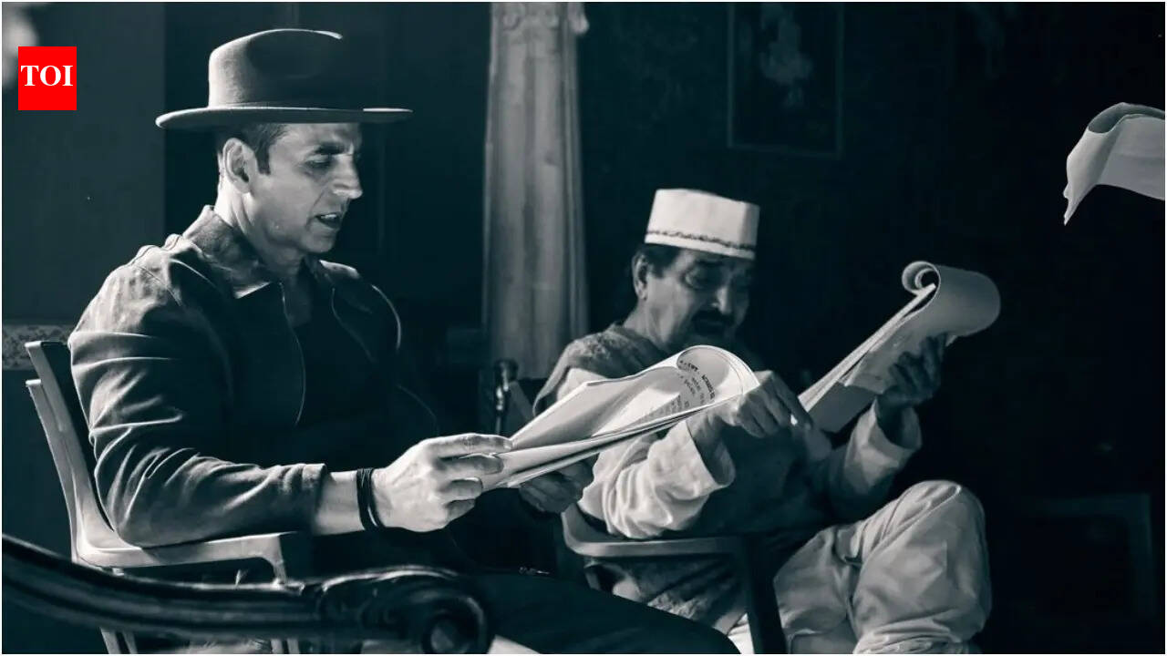 'Aap hamesha yaad aayenge': Akshay Kumar's heartfelt tribute to Asrani in emotional ‘Bhooth Bangla’ SM post | Hindi Movie News