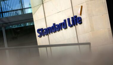 Standard Life to Buy Aegon UK for £2 Billion in Pensions Push