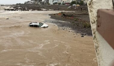Wellington slammed by heavy rain, flooding, landslips