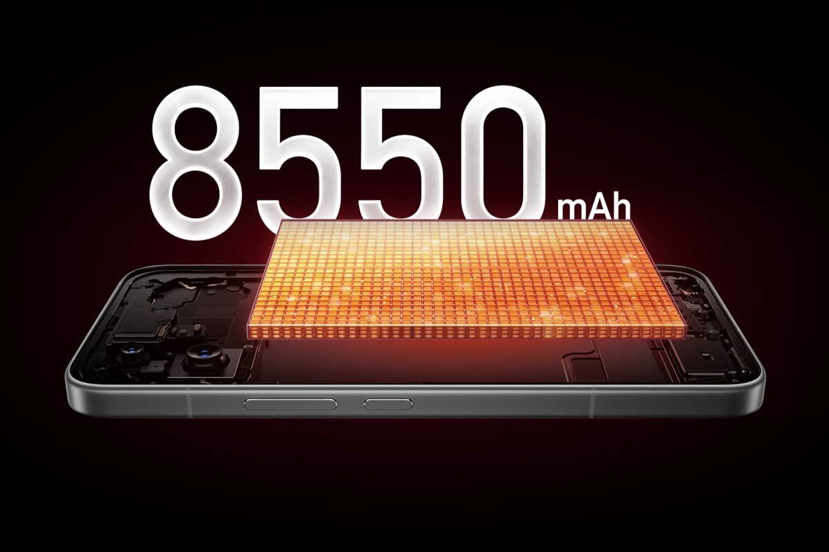 Redmi K90 Max arrives with Dimensity 9500, cooling fan and 8,500mAh Si-C battery with 100W charging 