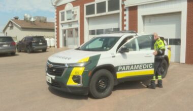 Islanders can expect longer ambulance wait times after federal health cuts, union says