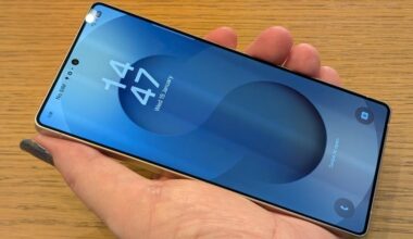 Samsung’s Free Galaxy Upgrades, Anker’s AI Chip, Honor 600’s European Twist
