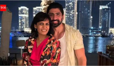 'Dhurandhar 2' star Mustafa Ahmed's wife Radhieka Pandeya slams trolls over resurfaced tweets: 'Mustafa is not your bhai' | Hindi Movie News