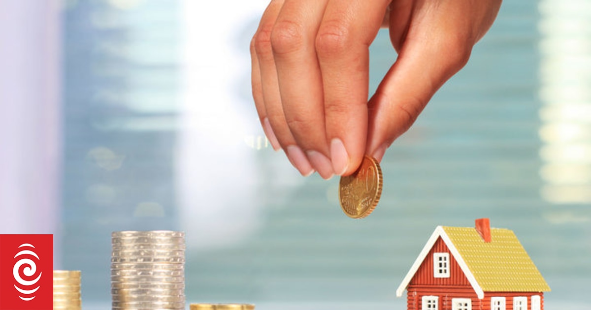 How to cut your mortgage interest bill in half