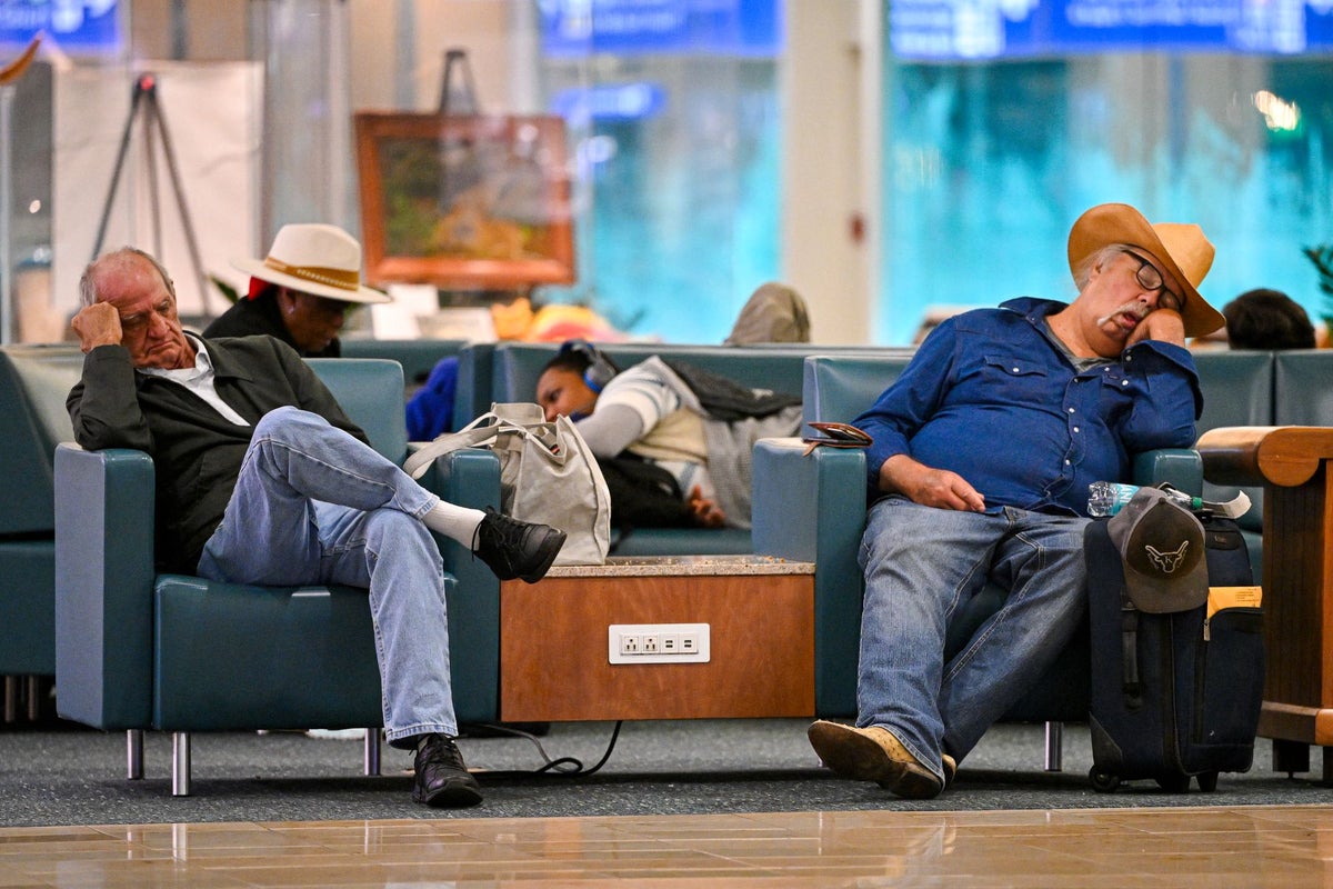 Warning for older adults about the health risks of napping too much