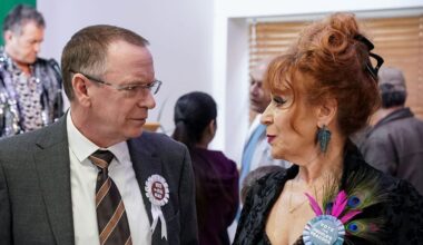 EastEnders' Elaine devastated by Ian betrayal in last-minute election scandal