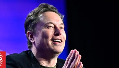 Only Elon Musk can fire Elon Musk from SpaceX, filing shows